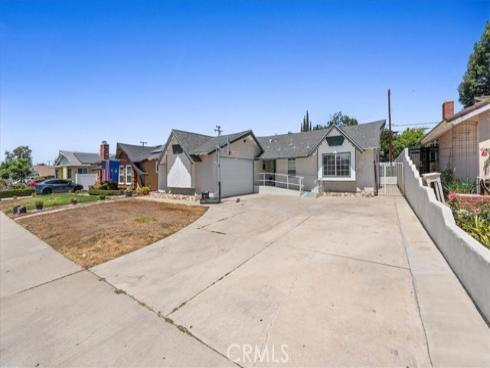 1513 W Cerritos   Avenue, Anaheim, CA