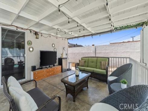 1513 W Cerritos   Avenue, Anaheim, CA