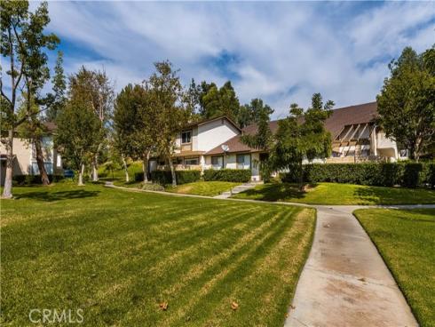 5497 E Willow Woods  C  Lane, Anaheim, CA