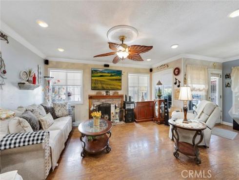 1429 E Rosewood   Avenue, Anaheim, CA