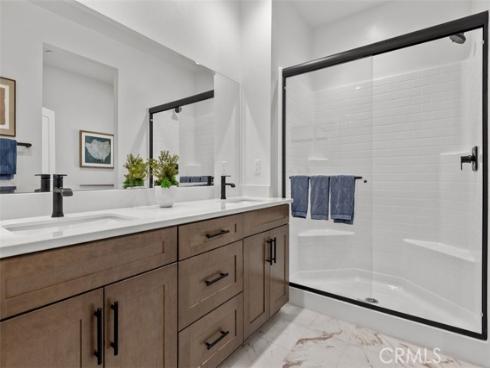 1097 N Harbor Boulevard, Anaheim, CA