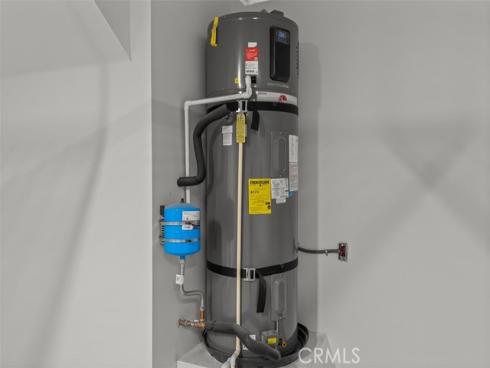 1095 N Harbor   Boulevard, Anaheim, CA