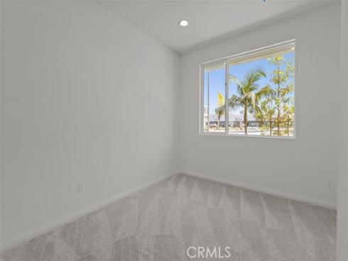 1095 N Harbor   Boulevard, Anaheim, CA