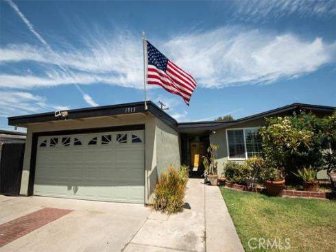 1913 W. Beacon Avenue