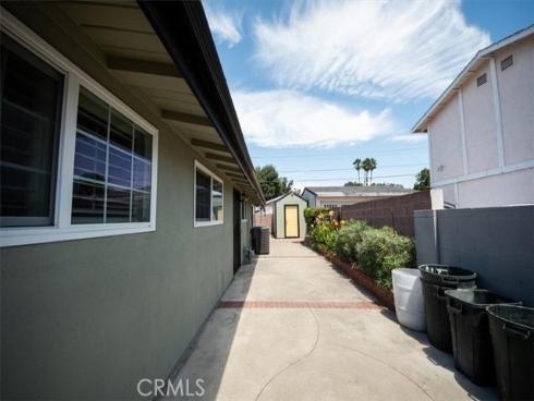 1913 W Beacon   Avenue, Anaheim, CA