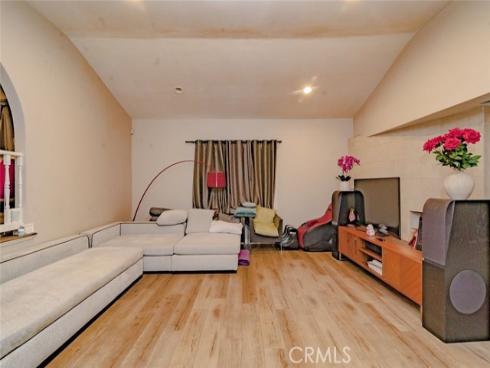 625 W La Verne   Street, Anaheim, CA