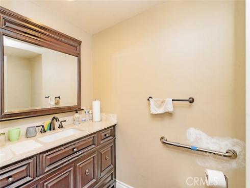 625 W La Verne   Street, Anaheim, CA