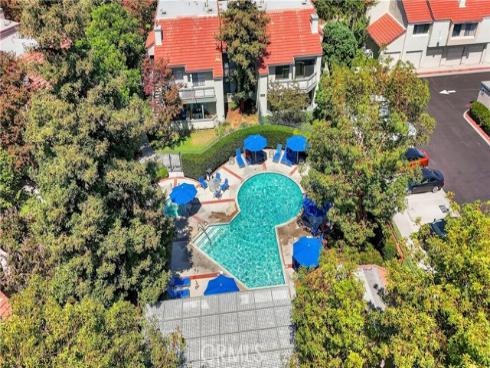 3565  Stonepine  B , Anaheim, CA