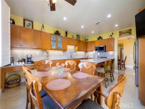 885 S Country Glen   Way, Anaheim, CA