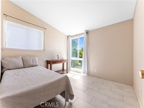 1323 W Goodhue Avenue, Anaheim, CA