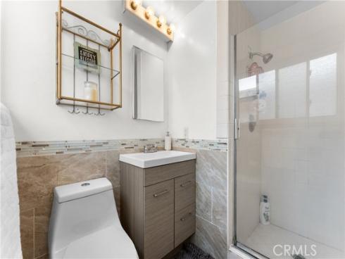 1323 W Goodhue Avenue, Anaheim, CA