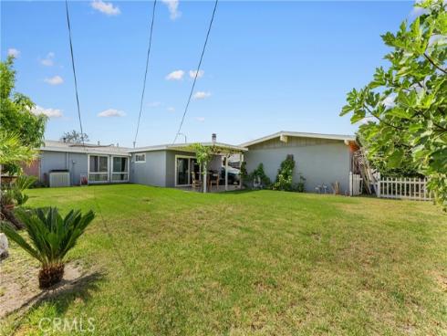 1323 W Goodhue Avenue, Anaheim, CA