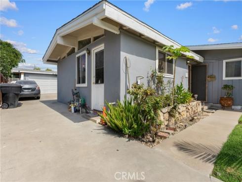 1323 W Goodhue Avenue, Anaheim, CA