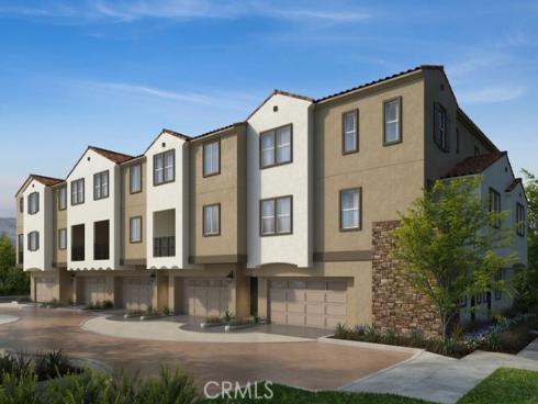 2420 E. Agave Avenue 6