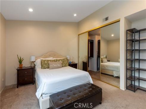 1384 N Schooner Ln. 85 , Anaheim, CA