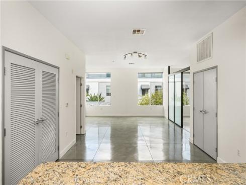 435 W Center Street Promenade  331 , Anaheim, CA