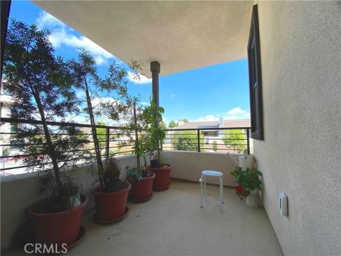 2943  West Lincoln Avenue  , Anaheim, CA