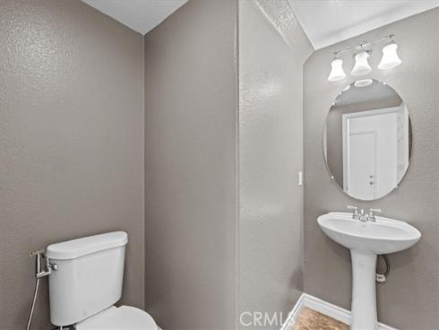 2709  W Madison Cir  , Anaheim, CA