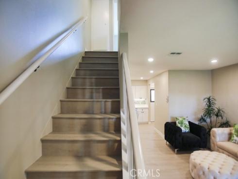 1802  Glenoaks  , Anaheim, CA