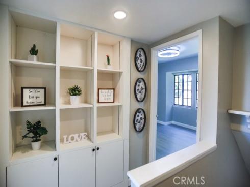 1802  Glenoaks  , Anaheim, CA