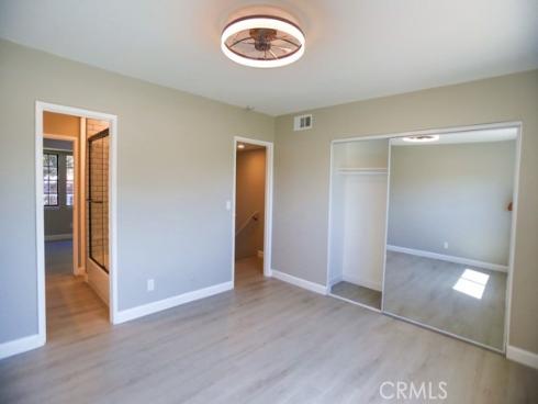 1802  Glenoaks  , Anaheim, CA