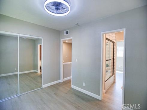 1802  Glenoaks  , Anaheim, CA