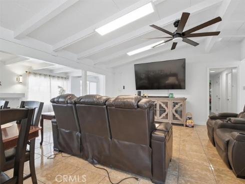 1407  W colonial  , Anaheim, CA