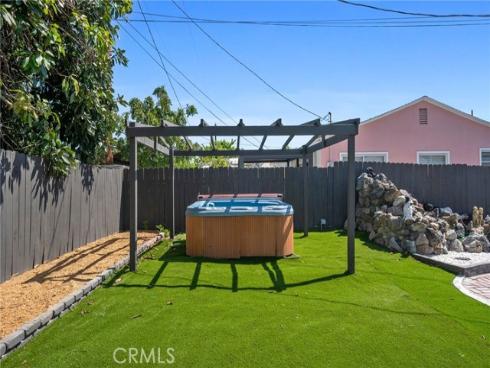 2945  W Bridgeport   Avenue, Anaheim, CA