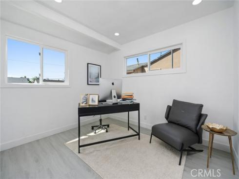 2945  W Bridgeport   Avenue, Anaheim, CA