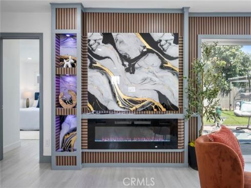 2945  W Bridgeport   Avenue, Anaheim, CA