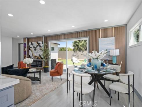 2945  W Bridgeport   Avenue, Anaheim, CA