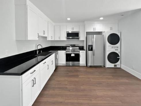 518 N Rose St  , Anaheim, CA