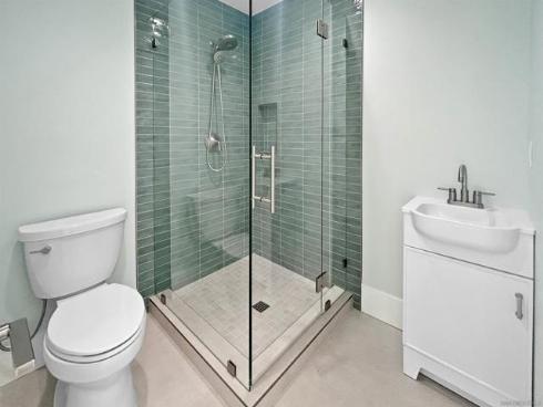 518 N Rose St  , Anaheim, CA