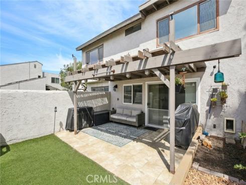 369 N Via Remo , Anaheim, CA