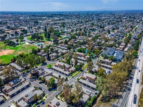 1424 N Stoneyhaven Lane, Anaheim, CA