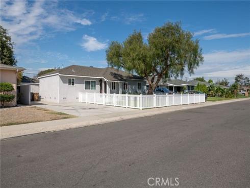 849  N Lenz Dr  , Anaheim, CA