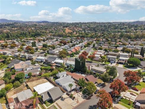 242 N Camino Arroyo , Anaheim, CA