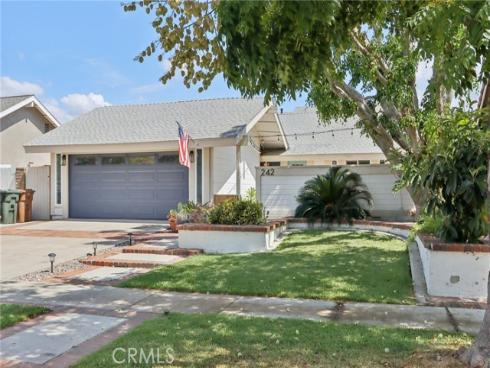 242 N Camino Arroyo , Anaheim, CA