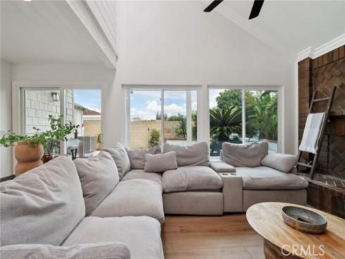 242 N Camino Arroyo , Anaheim, CA