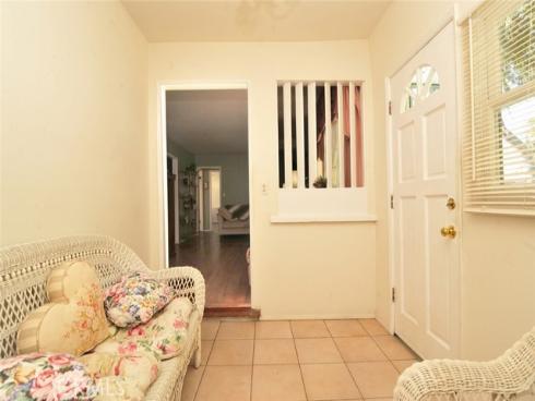 526 W Water   Street, Anaheim, CA