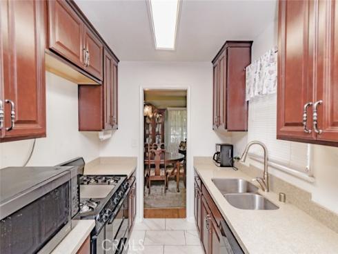 526 W Water   Street, Anaheim, CA