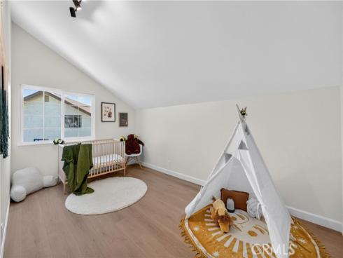 1891 N Garland   Lane, Anaheim, CA