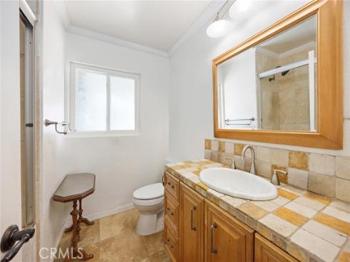 8921  Kennelly   Lane, Anaheim, CA