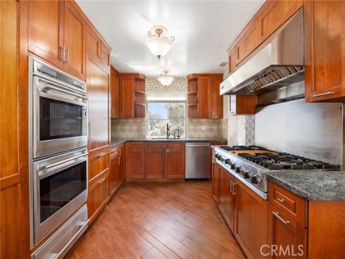 8921  Kennelly   Lane, Anaheim, CA