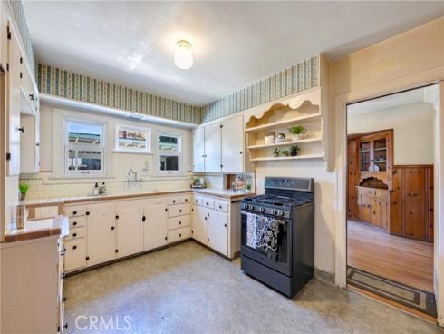 1615 E South , Anaheim, CA