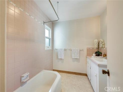 1615 E South , Anaheim, CA