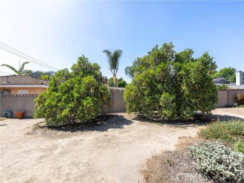 1615 E South , Anaheim, CA