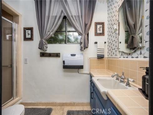 700 N Westwood   Place, Anaheim, CA