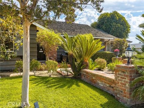 700 N Westwood   Place, Anaheim, CA