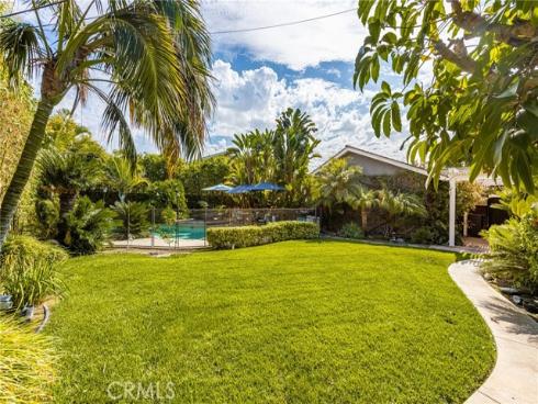 700 N Westwood   Place, Anaheim, CA